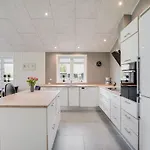 Gardi - 14km From The Sea By Interhome