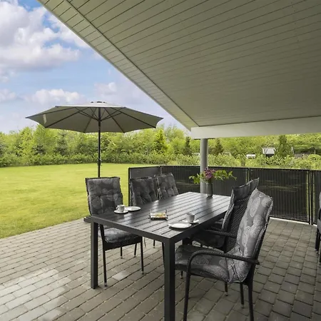 Gardi - 14km From The Sea By Interhome *