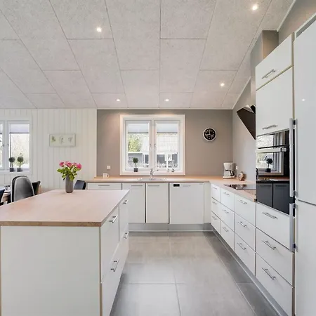 Holiday home Gardi - 14km From The Sea By Interhome